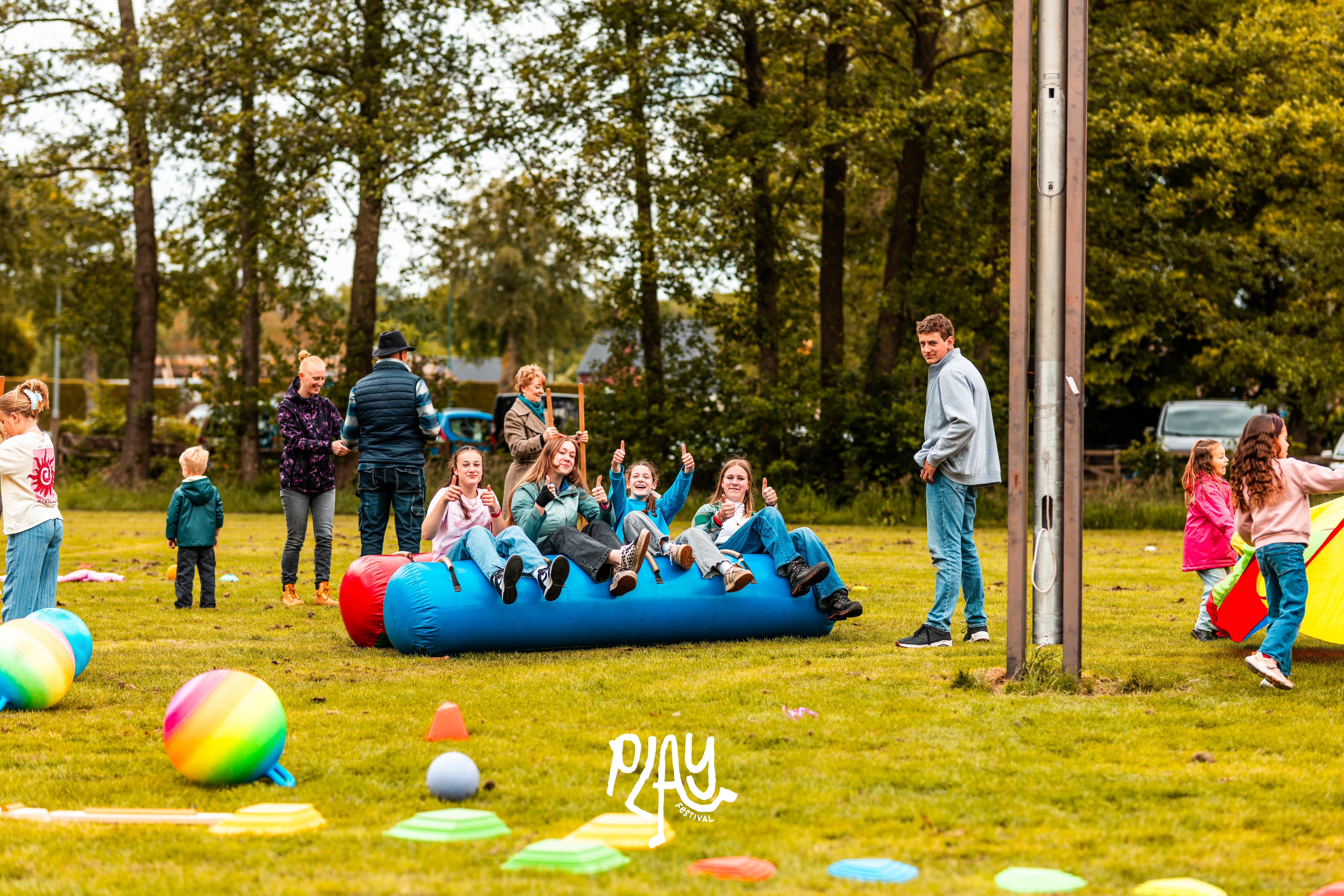 PLAY Festival Dag 2 Met Logo ; VT-127