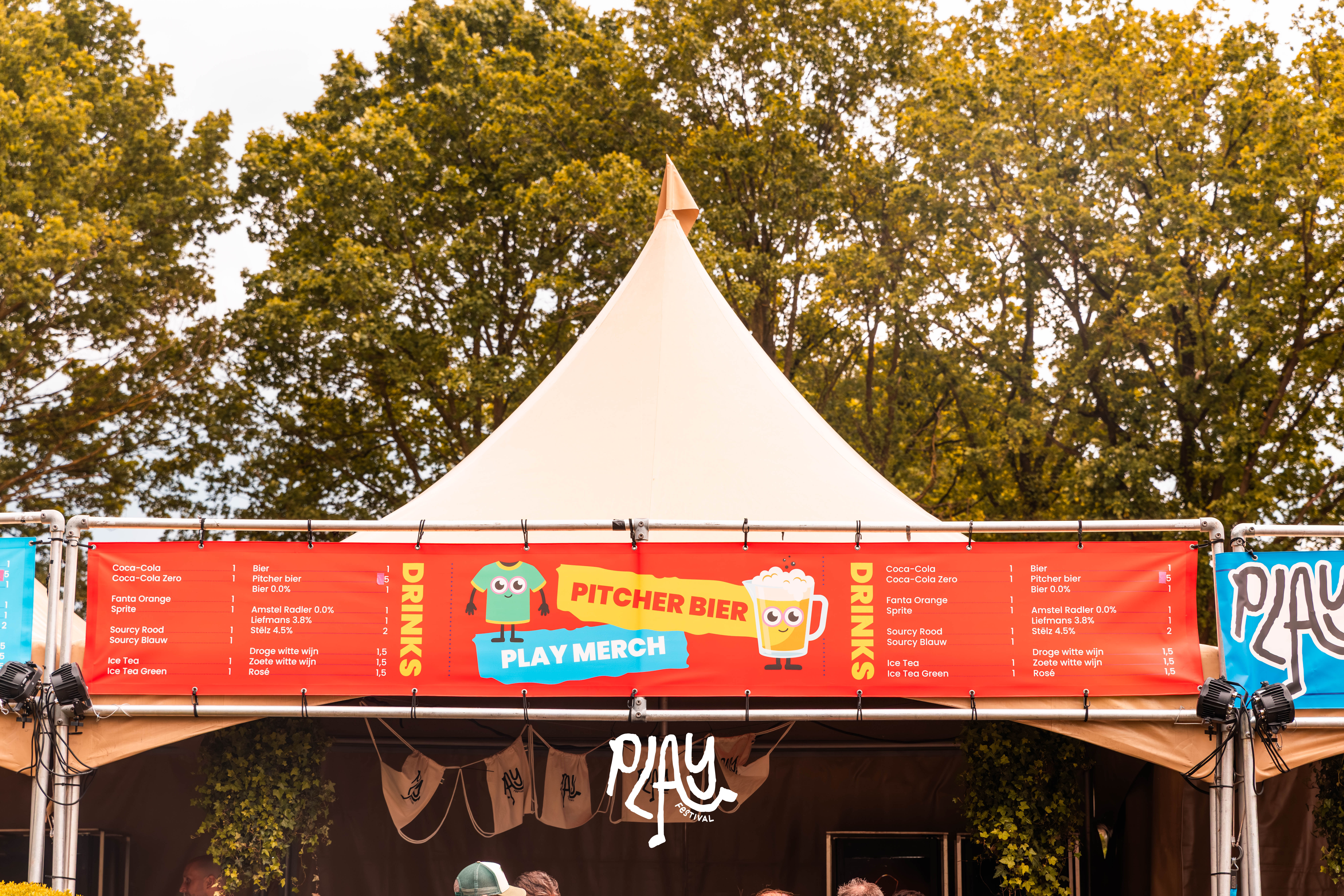 PLAY Festival Dag 2 Met Logo ; VT-213