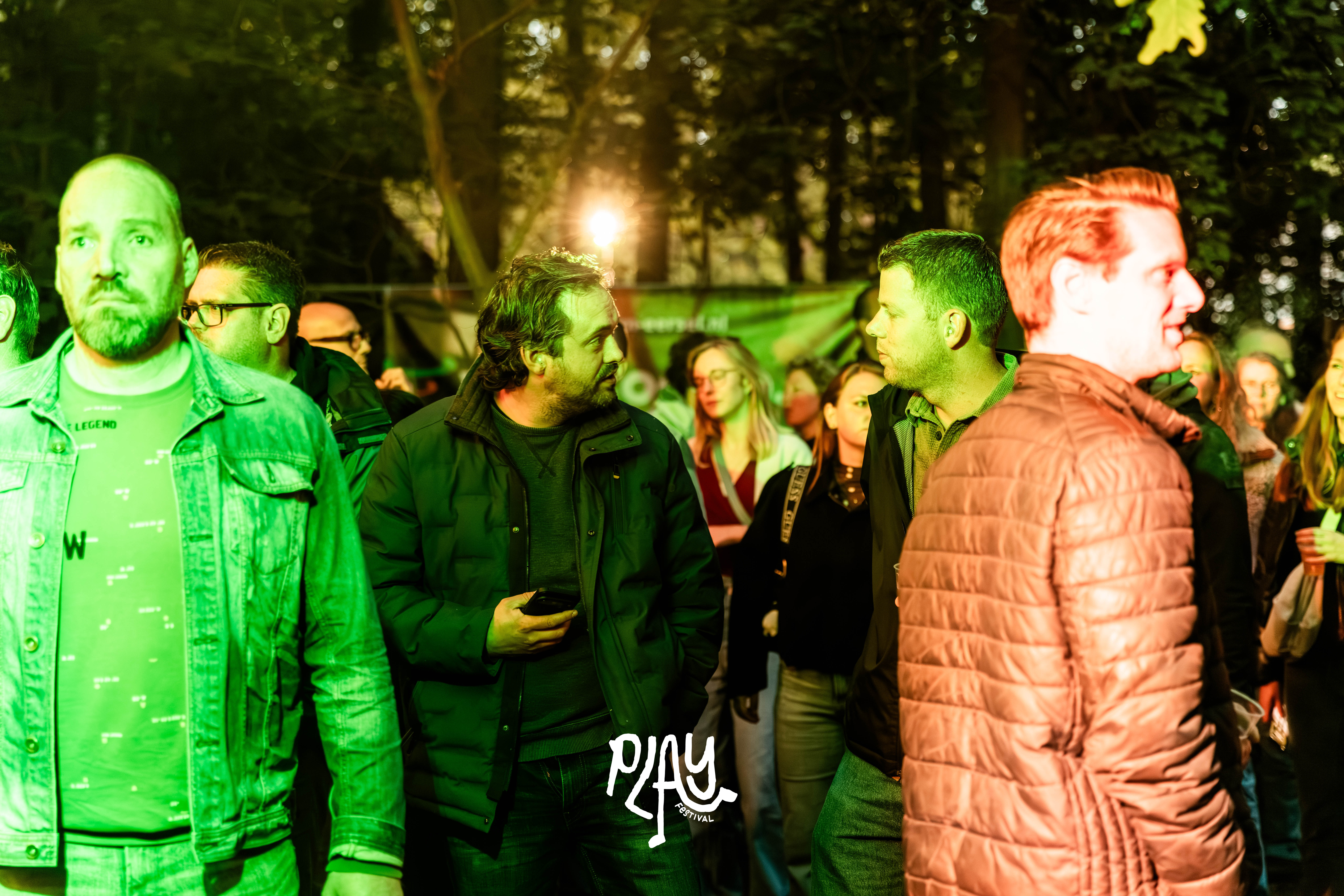 PLAY Festival Dag 2 Met Logo ; VT-321