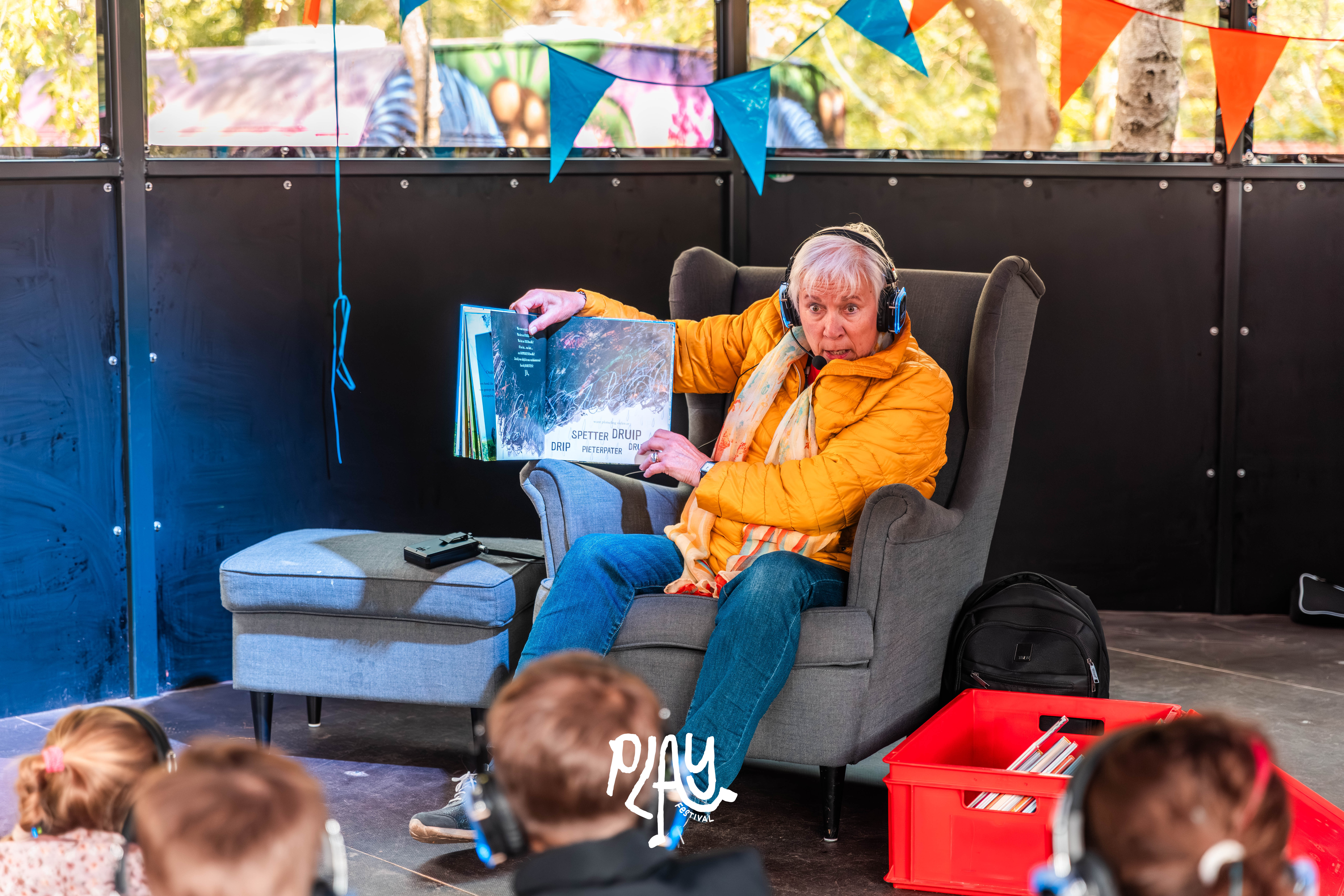 PLAY Festival Dag 2 Met Logo ; VT-60