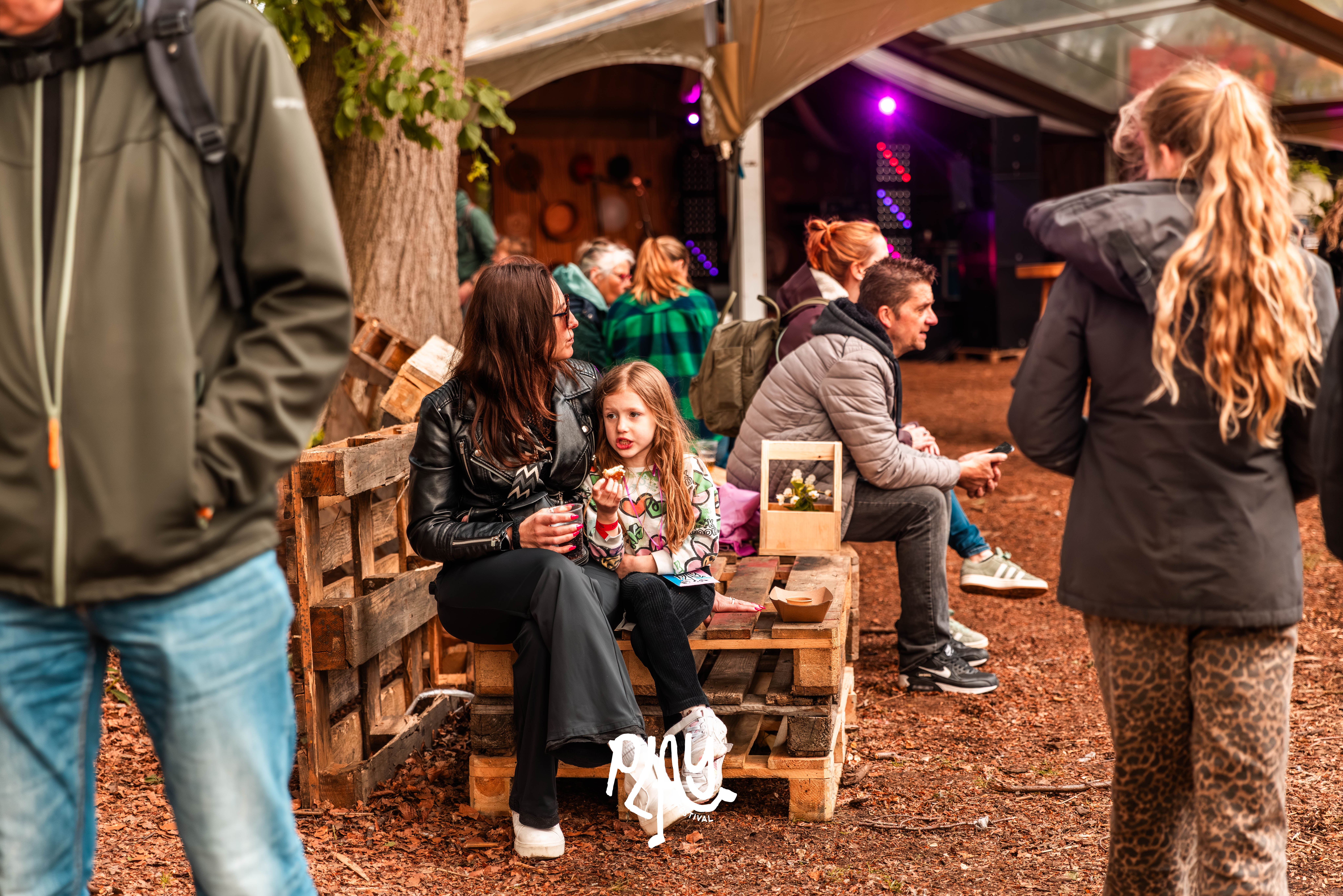 PLAY Festival Dag 2 Met Logo ; VT-67